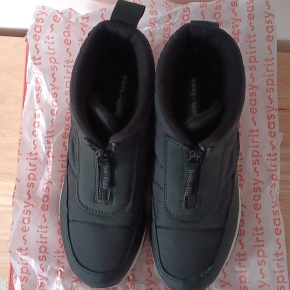 Cold Weather Water Repellent Booties - Picture 3 of 6